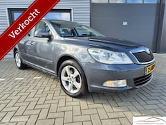 Skoda Octavia Combi - 1.2 AUTOMAAT XENON NAVI NAP