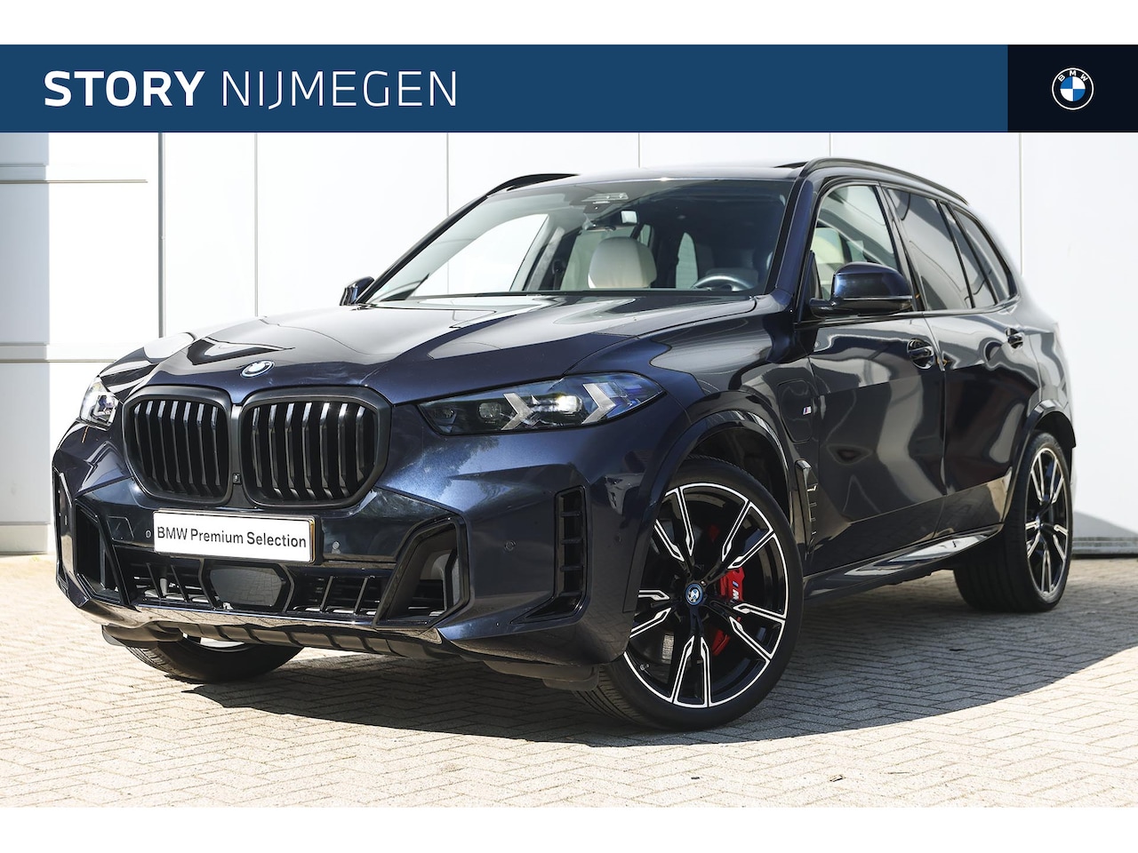 BMW X5 - xDrive50e High Executive M Sport Automaat / Panoramadak Sky Lounge / Trekhaak / Bowers & W - AutoWereld.nl