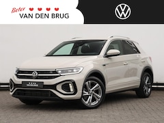 Volkswagen T-Roc - 1.5 TSI R-Line 150pk DSG | LED | Stuur- en stoelverwarming | Side assist | Camera | Naviga