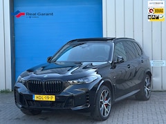 BMW X5 - XDrive50e M STOELEN SKYLOUNGE PANO MASSAGE TREKHAAK