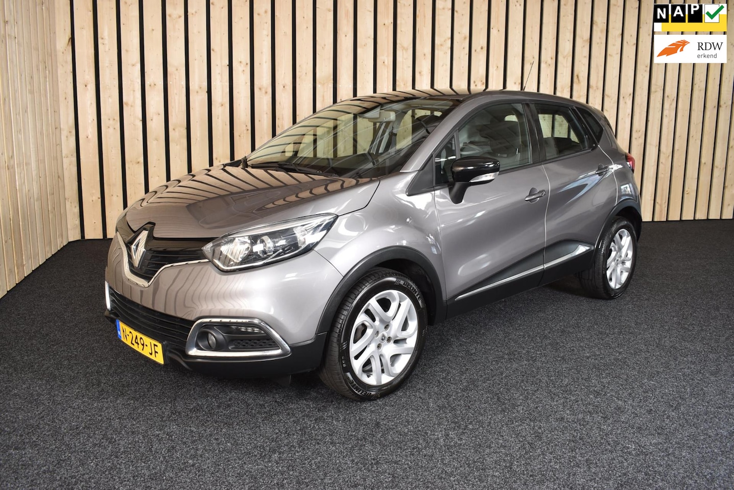 Renault Captur - 1.2 TCe Dynamique Automaat 112dkm Navi PDC LED Clima Cruise Nwe APK - AutoWereld.nl