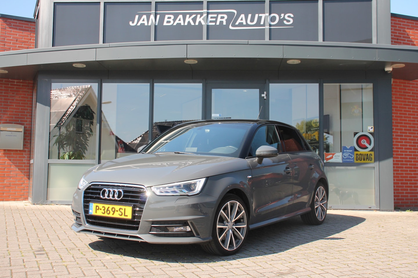 Audi A1 Sportback - 1.4 TFSI Sport Pro Line S ✅ Navi ✅ Stoelverwarming ✅ Nardo Grijs - AutoWereld.nl