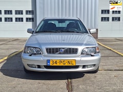 Volvo S40 - €2850, -2.0 Europa Apk 2026 Airco Trekhaak Cruise
