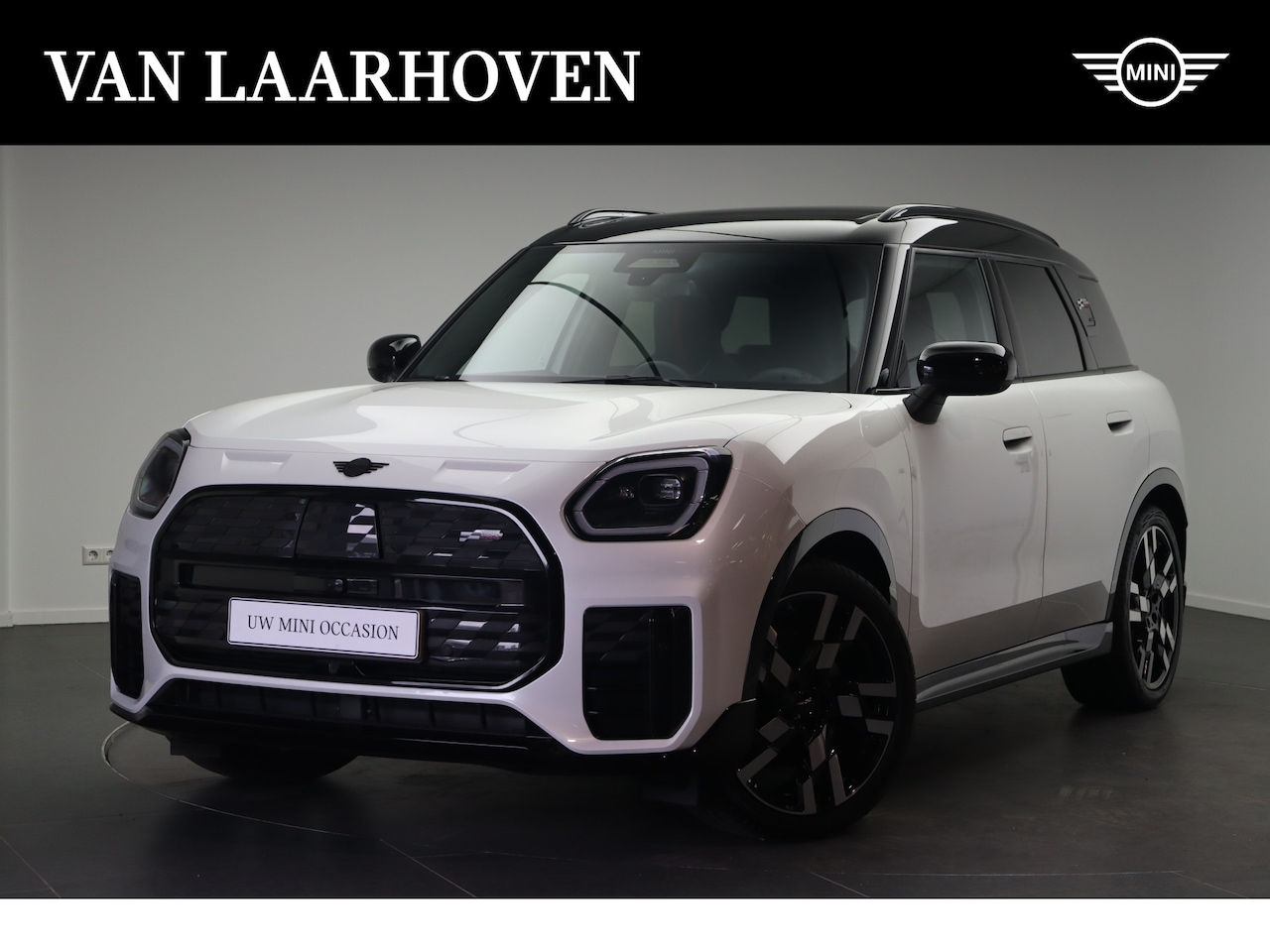 MINI Countryman - SE ALL4 / JCW / Pakket XL / 20" John Cooper Works Flag Spoke 2-tone - AutoWereld.nl