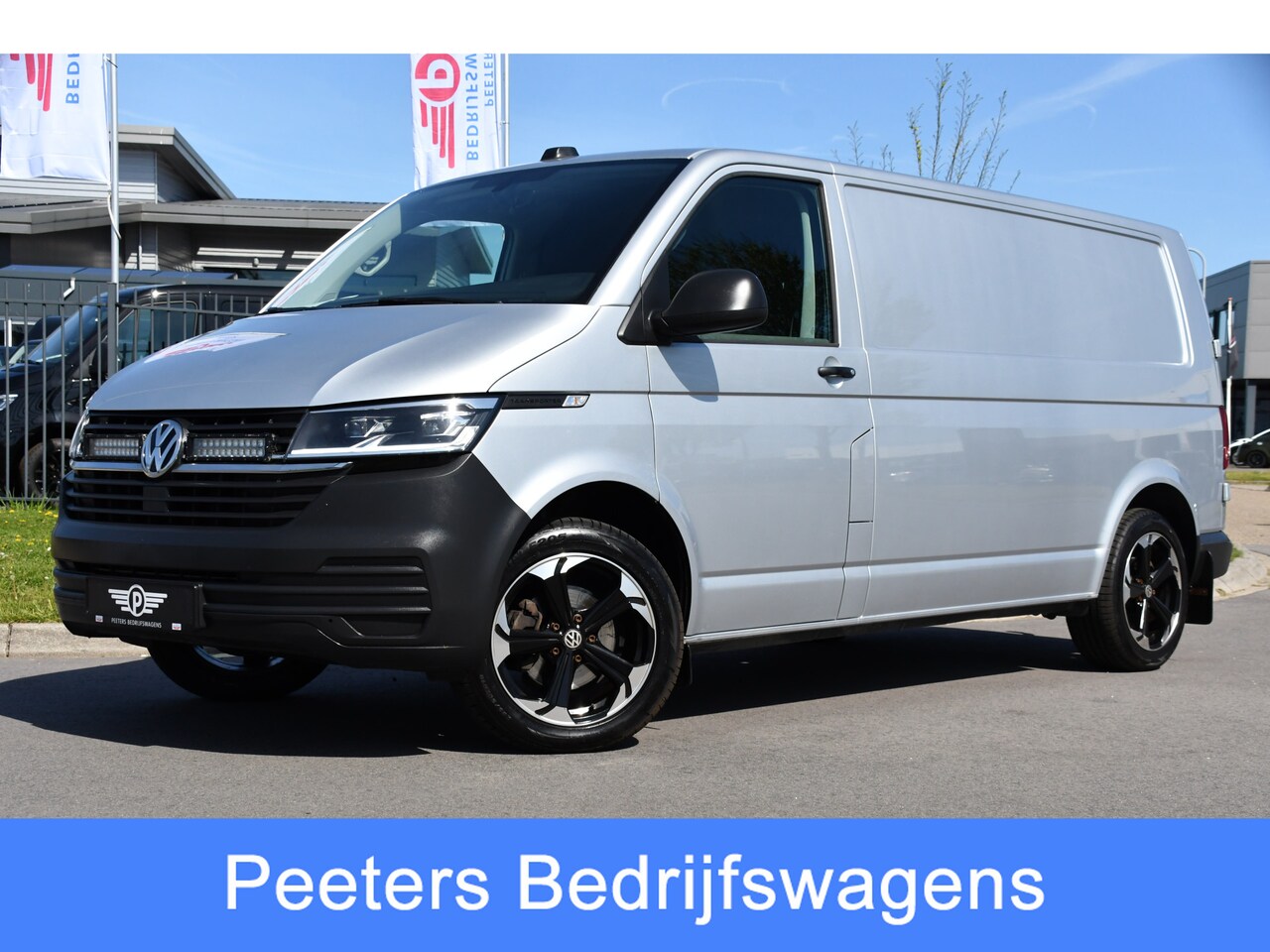 Volkswagen Transporter - 2.0 TDI L2H1 30 Highline 2.0 TDI L2H1 30 Highline - AutoWereld.nl