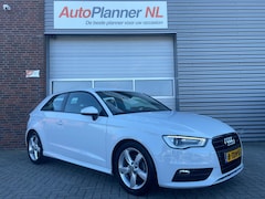 Audi A3 - 1.6 TDI ultra Edition Alcantara Cruise Navi