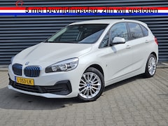 BMW 2-serie Active Tourer - 225xe iPerformance Plug In Hybrid 225pk PHEV | Navi | Stoelverwarming | 17"L.M | El. Achte