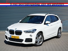 BMW X1 - sDrive18i M Sport Dealer O.H | Alcantara Sportstoelen | LED Koplampen | 18"L.M | Navi Full