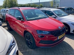Skoda Karoq - 1.5 TSI ACT Sportline Business 150pk DSG/AUTO | Trekhaak | Adaptief cruise control | Keyle