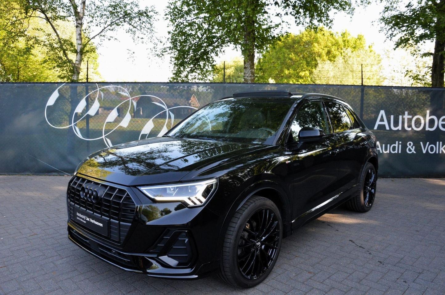 Audi Q3 - 35 TFSI 150pk|S Edition|Black Edition|Panoramadak|Automaat| - AutoWereld.nl