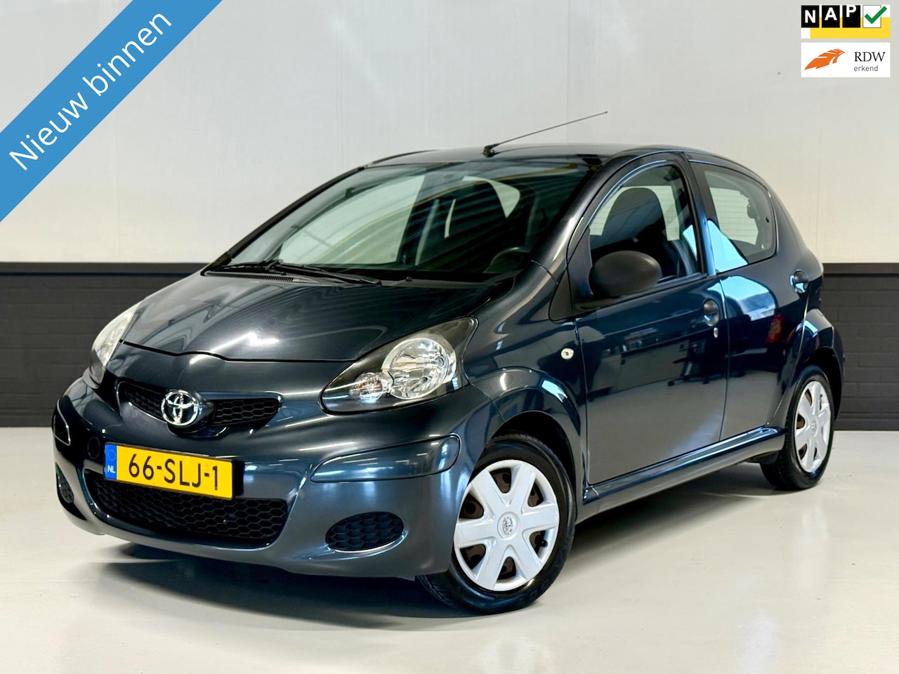 Toyota Aygo - 1.0-12V Now 2011|Airco|5Deurs| Rijklaar! - AutoWereld.nl