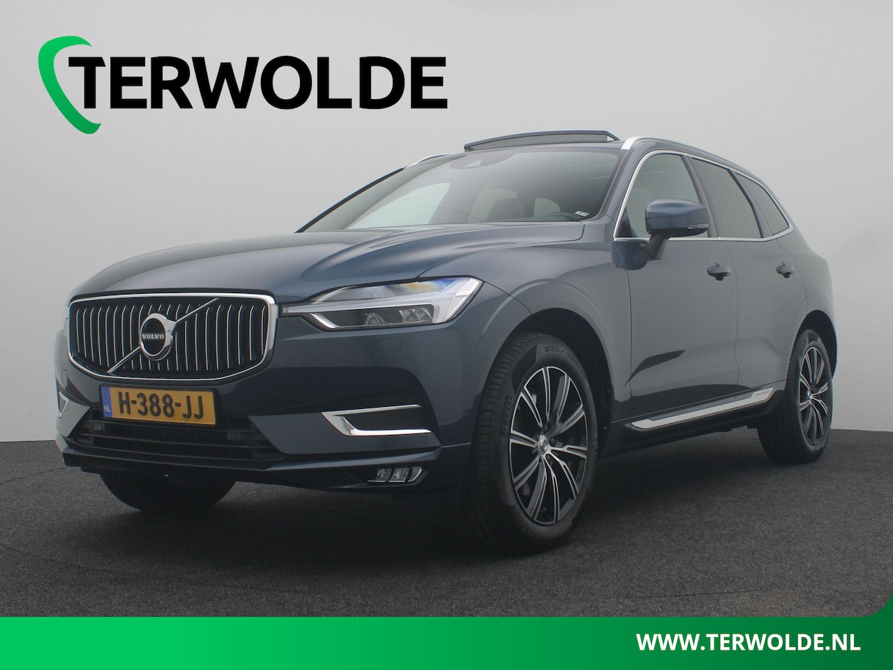 Volvo XC60 - T4 Inscription | Panoramadak | Head-Up | Trekhaak | Adapt. Cruise | - AutoWereld.nl