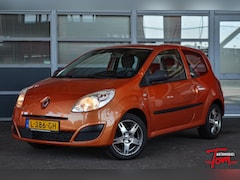 Renault Twingo - 1.2 Night & Day | AIRCO | ELEC. RAMEN | NIEUWE APK