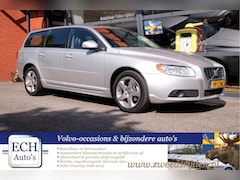 Volvo V70 - 2.5T 200 pk Aut. Momentum, Leer