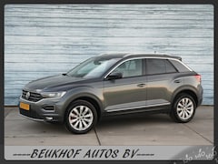 Volkswagen T-Roc - 1.5 TSI Sport Automaat Carplay Virtual Dash