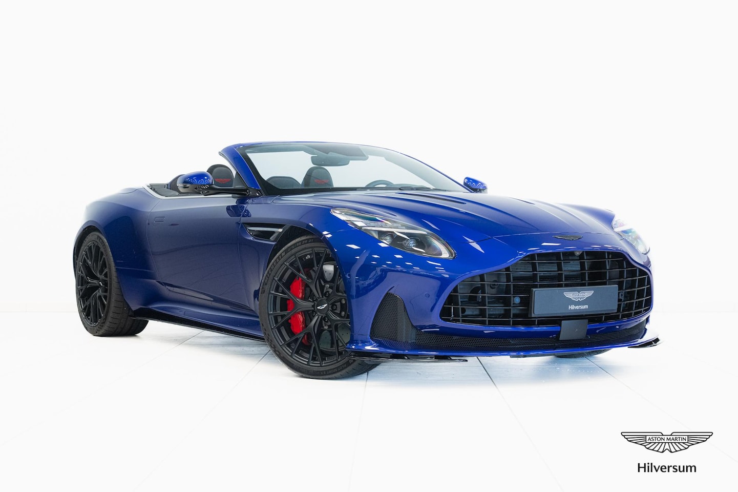 Aston Martin DB12 Volante - 2024 New Arrival - AutoWereld.nl