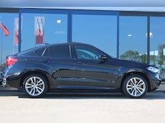 BMW X6 - xDrive35i High Executive SCHUIFDAK H&K HEAD-UP TREKHAAK NL AUTO