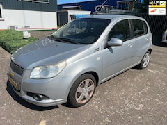 Chevrolet Aveo - 1.4 16V LS LOOPT OP 3 CILINDERS