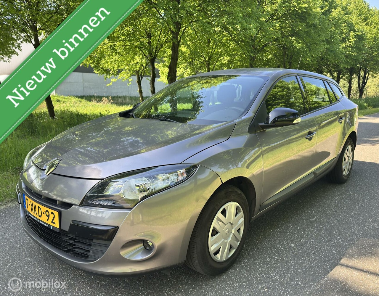 Renault Mégane Estate - 1.6 Expression*DISTRIBUTIE VV*NAVIGATIE - AutoWereld.nl