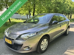 Renault Mégane Estate - 1.6 Expression*DISTRIBUTIE VV*NAVIGATIE