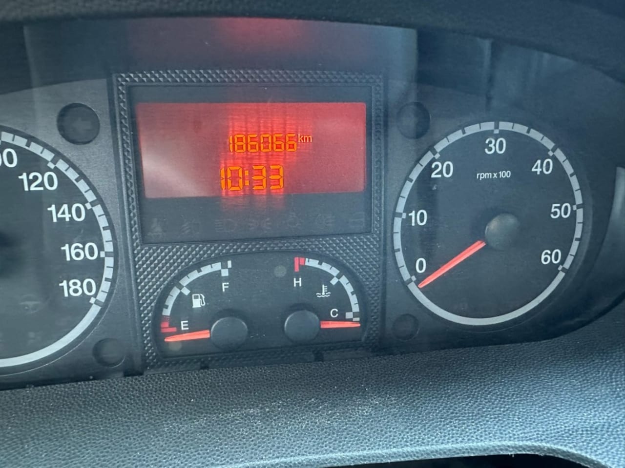 Citroën Jumper - 2.2 HDI , L2-H2 , Airco, Trekhaak, goed onderhouden, nieuwe band - AutoWereld.nl