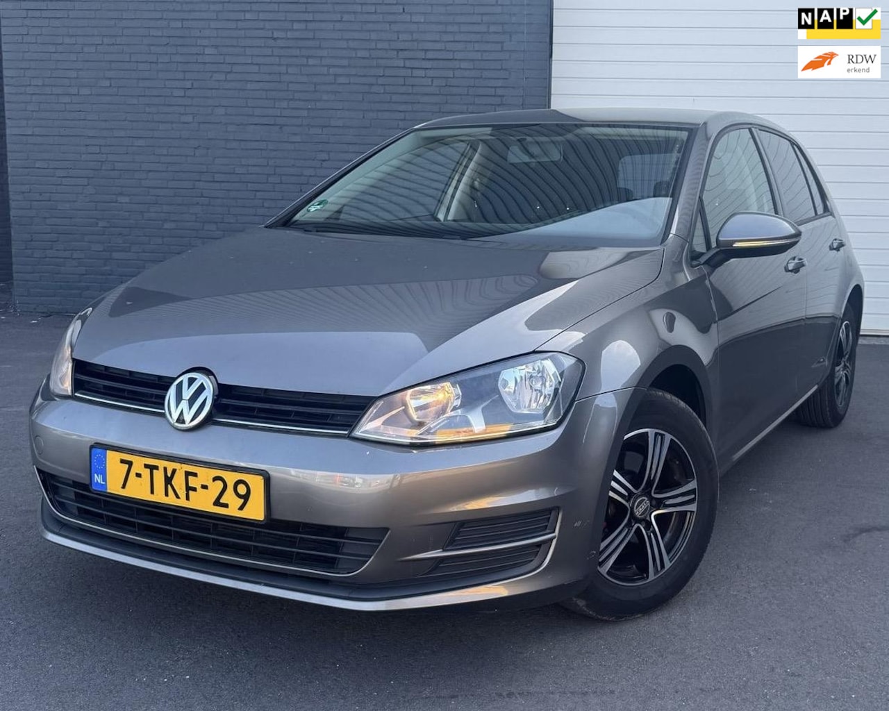Volkswagen Golf - 1.2 TSI Trendline AIRCO/LMV/5DEURS/ORGNL - AutoWereld.nl
