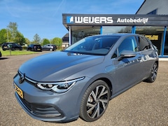 Volkswagen Golf - 1.4 eHybrid Style, 18 inch, Navi, App, Camera, Adapt. Cruise, Cl