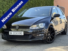 Volkswagen Golf - 1.2 TSI Comfortline Edition 40 19"VELGEN/ZEER SPORTIEF/DYNAMIC LED/UNIEK