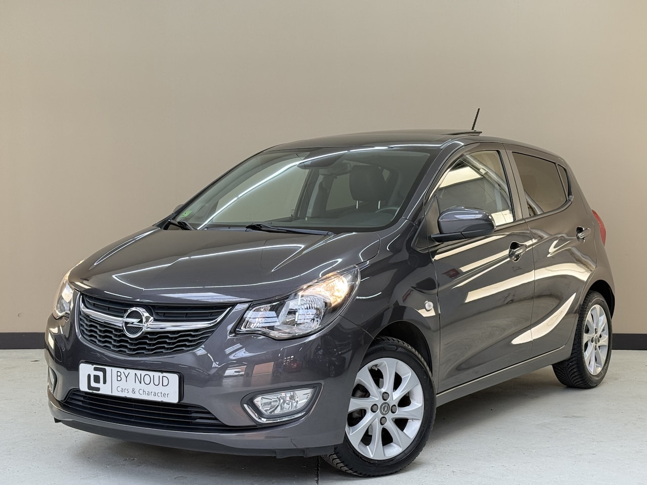Opel Karl - 1.0 Cosmo, 75Pk, 2015, 2de eigenaar, Origineel Nederlands, Schuifdak, Stoelverwarming, Cru - AutoWereld.nl