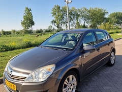Opel Astra - 1.6 Cosmo