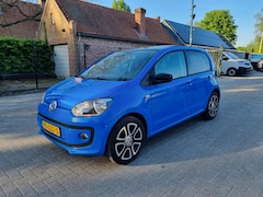 Volkswagen Up! - 1.0 75pk CUP Pano Navi