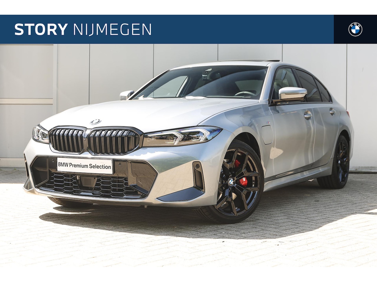 BMW 3-serie - 330e High Executive M Sport Automaat / Schuif-kanteldak / Sportstoelen / Adaptieve LED / C - AutoWereld.nl
