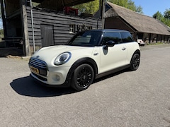 MINI Cooper - 1.5 Pepper Automaat LED, Multimedia. Zeer mooi