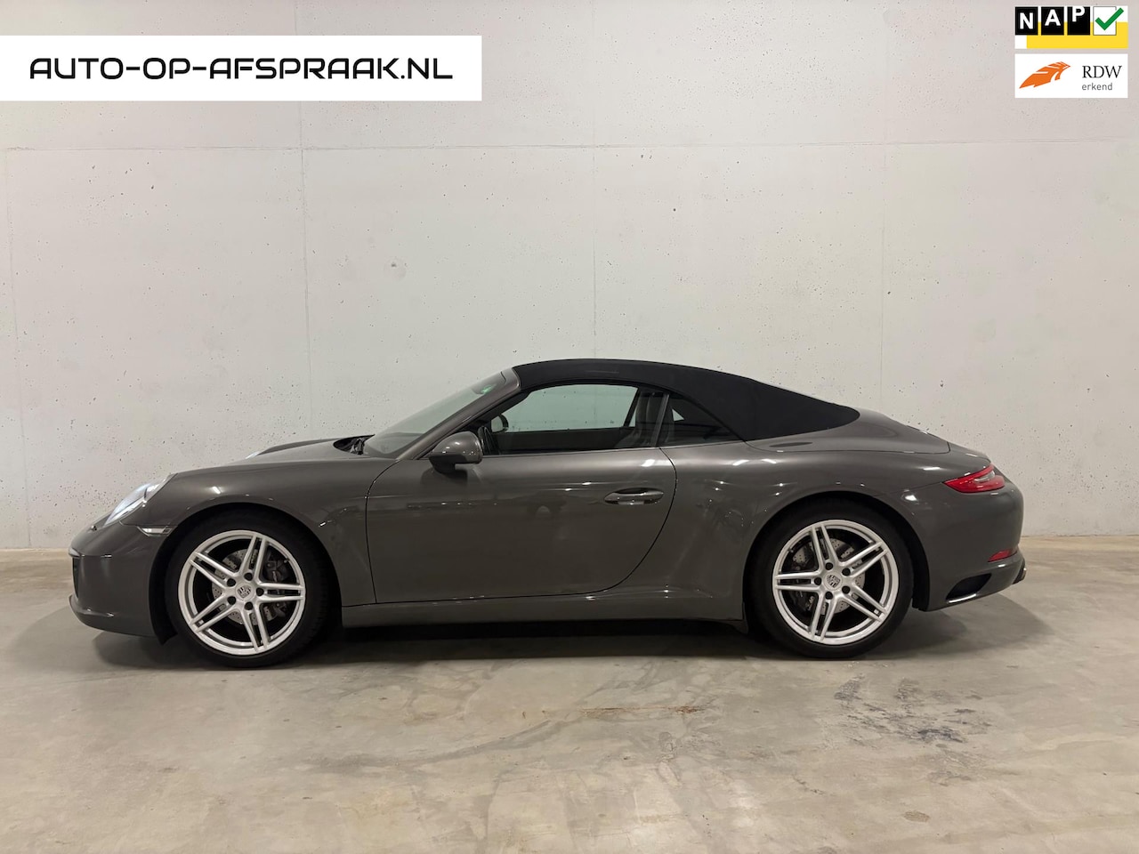 Porsche 911 Cabrio - 3.0 Carrera Bose Leer Navi PDC ACC NL-Auto - AutoWereld.nl