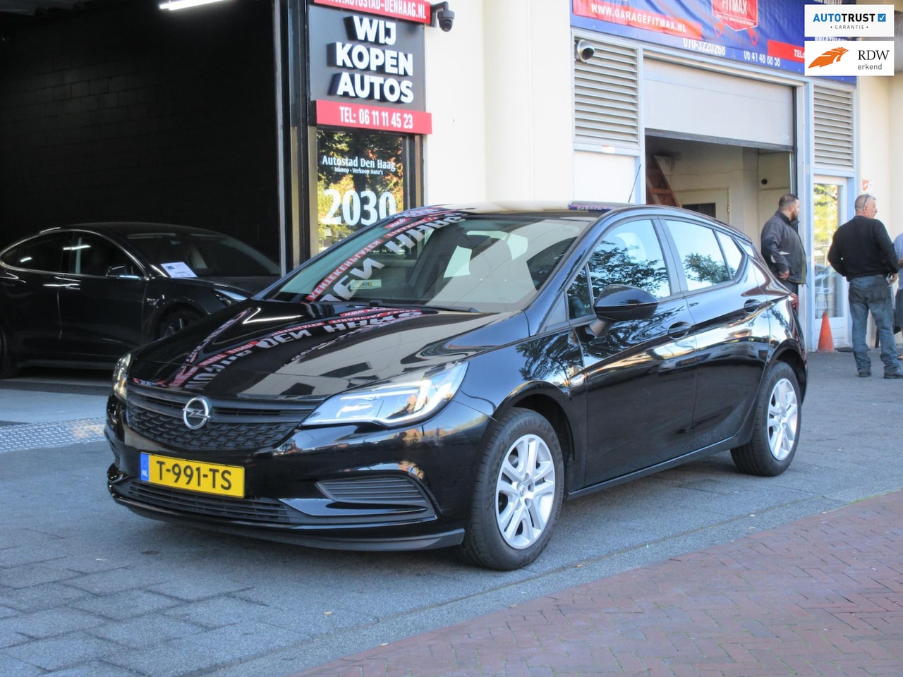 Opel Astra - 1.0 Online Edition 5 Deurs Airco PDC - AutoWereld.nl