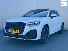 Audi Q2 - 35 TFSI S Line Automaat / Pano / LED / Keyless / Carplay / Camera
