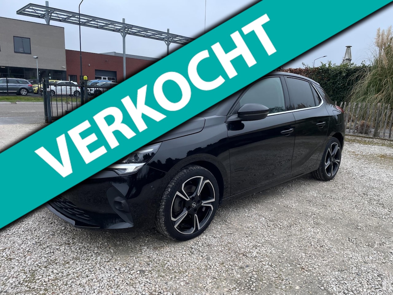 Opel Corsa - 1.2 GS SPORT 101pk Panorama, Stoelverw. Apple carplay - AutoWereld.nl