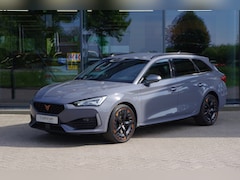 CUPRA Leon Sportstourer - 1.4 e-Hybrid 245 PK VZ Copper Edition PHEV, Kuipstoelen, Trekhaak, Camera, Adap. Cruise Co
