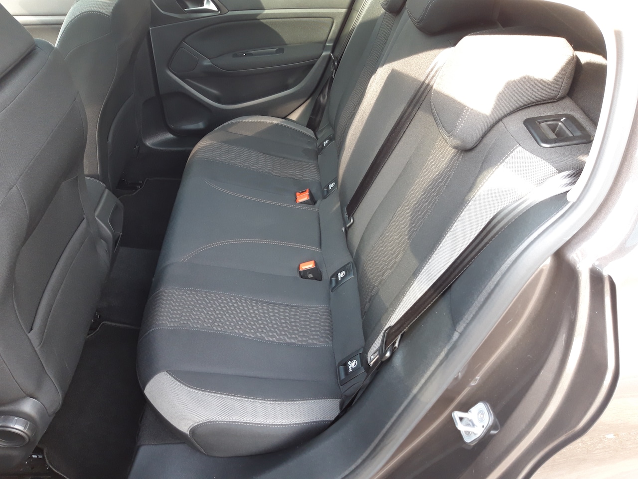 Peugeot 308 - 1.2 PureTech Style panoramdak