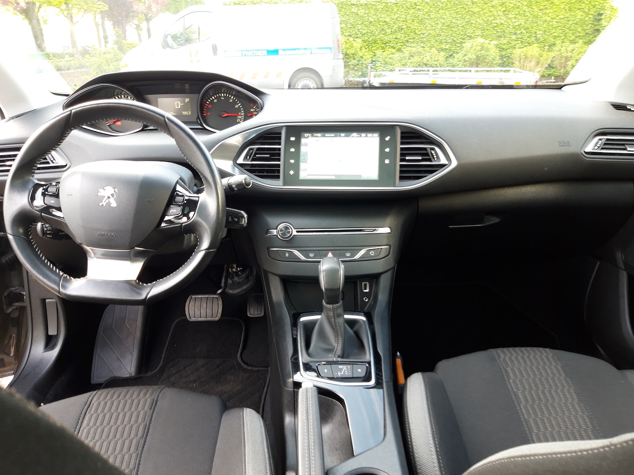 Peugeot 308 - 1.2 PureTech Style panoramdak