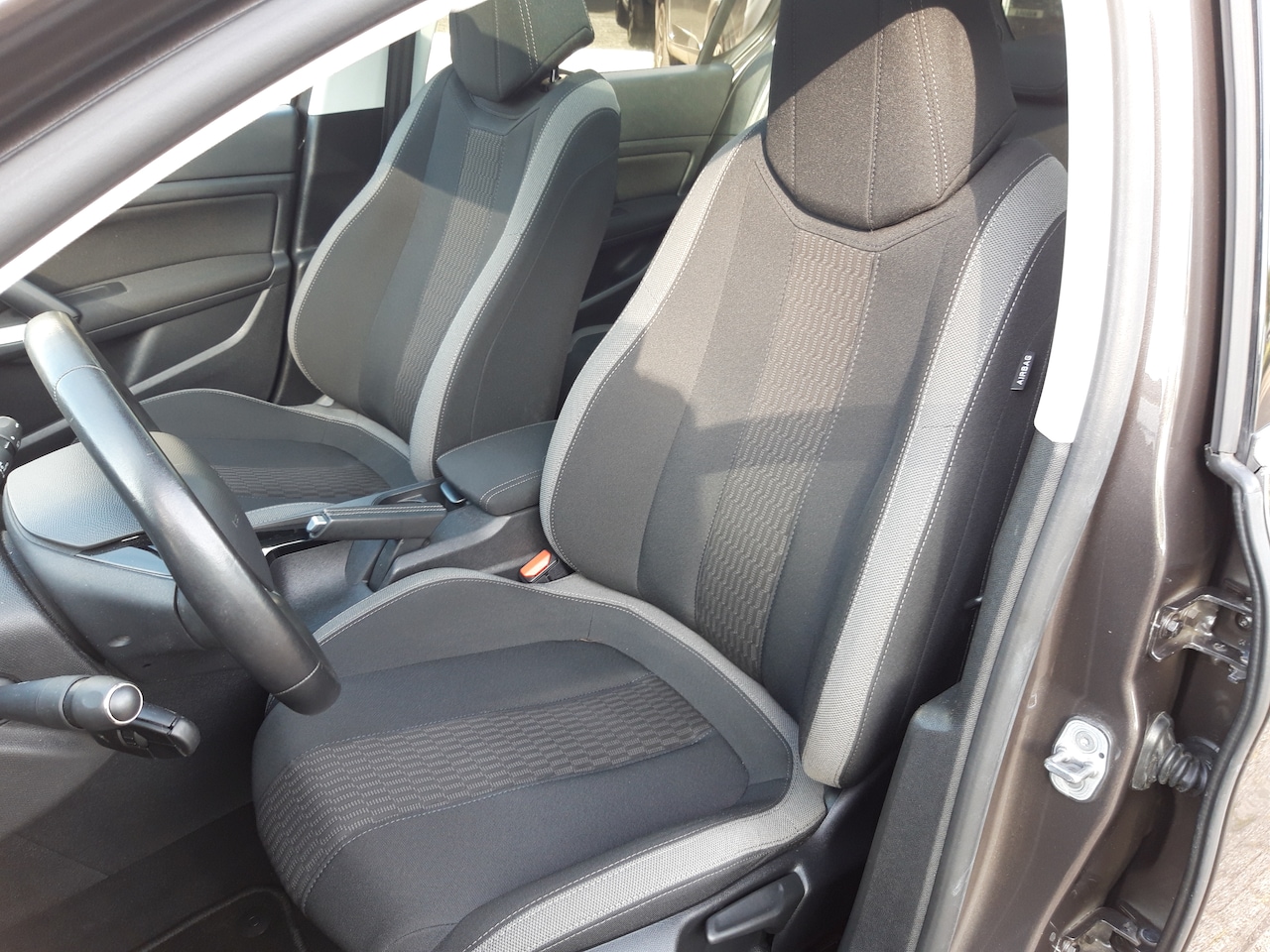 Peugeot 308 - 1.2 PureTech Style panoramdak