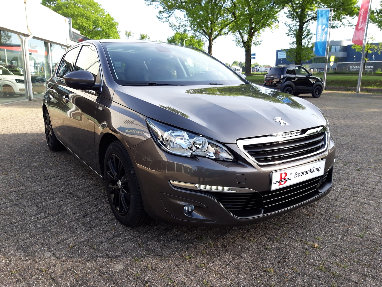 Peugeot 308 - 1.2 PureTech Style panoramdak