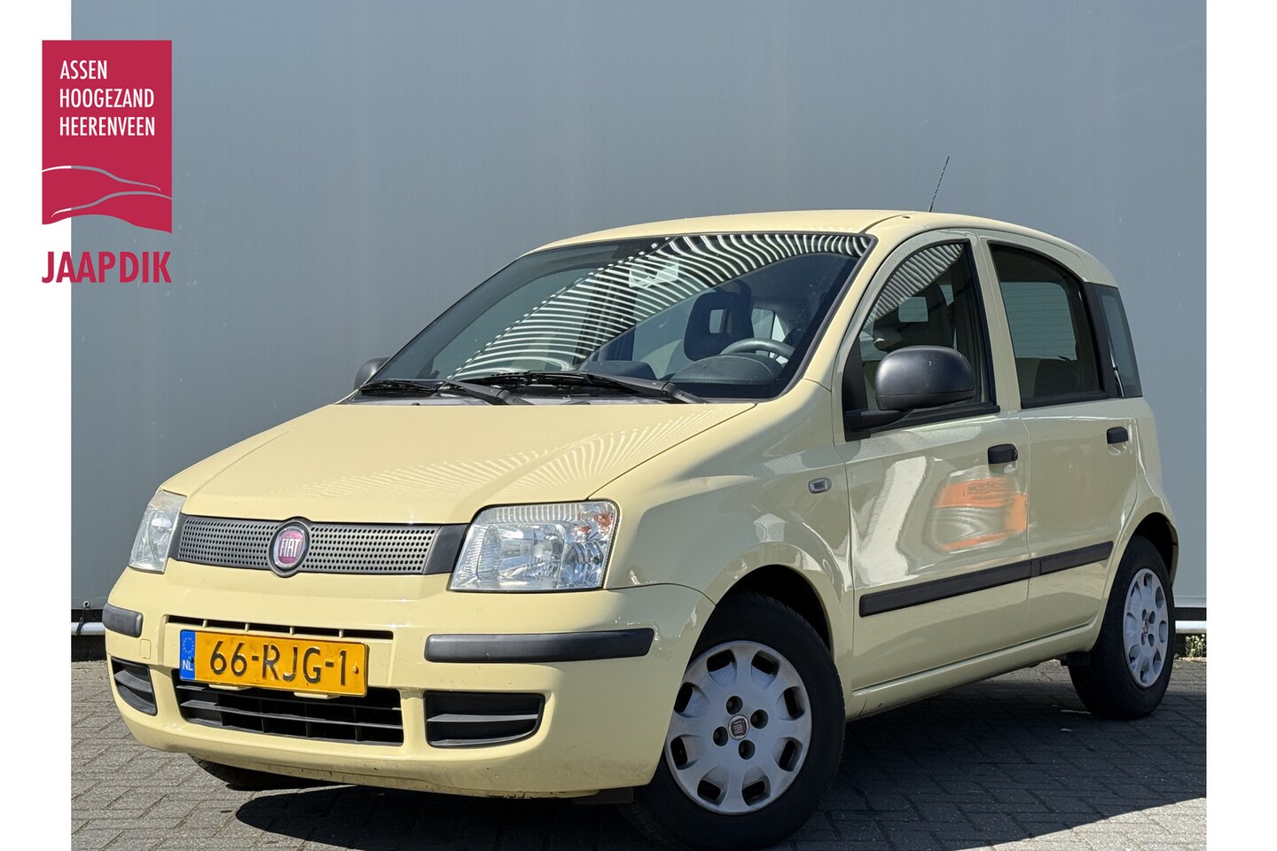 Fiat Panda - 1.2 Active STUURBEKRACHTIGING / CENTRALE DEURVERGR. / RADIO-CD / ELECTR. RAMEN VOOR - AutoWereld.nl