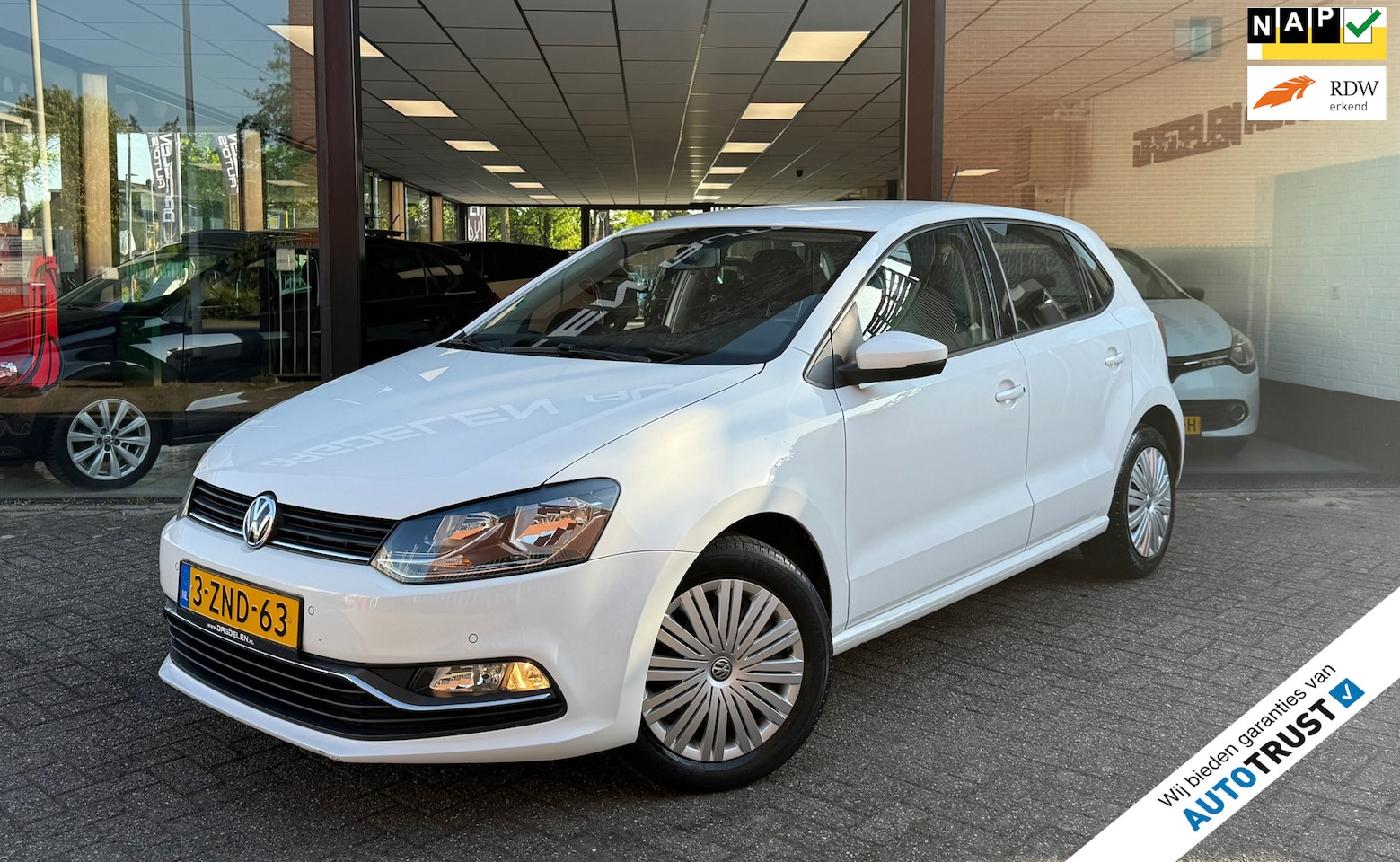 Volkswagen Polo - 1.2 TSI 5drs AUTOMAAT | AIRCO | NAVI | CRUISE | NAP - AutoWereld.nl