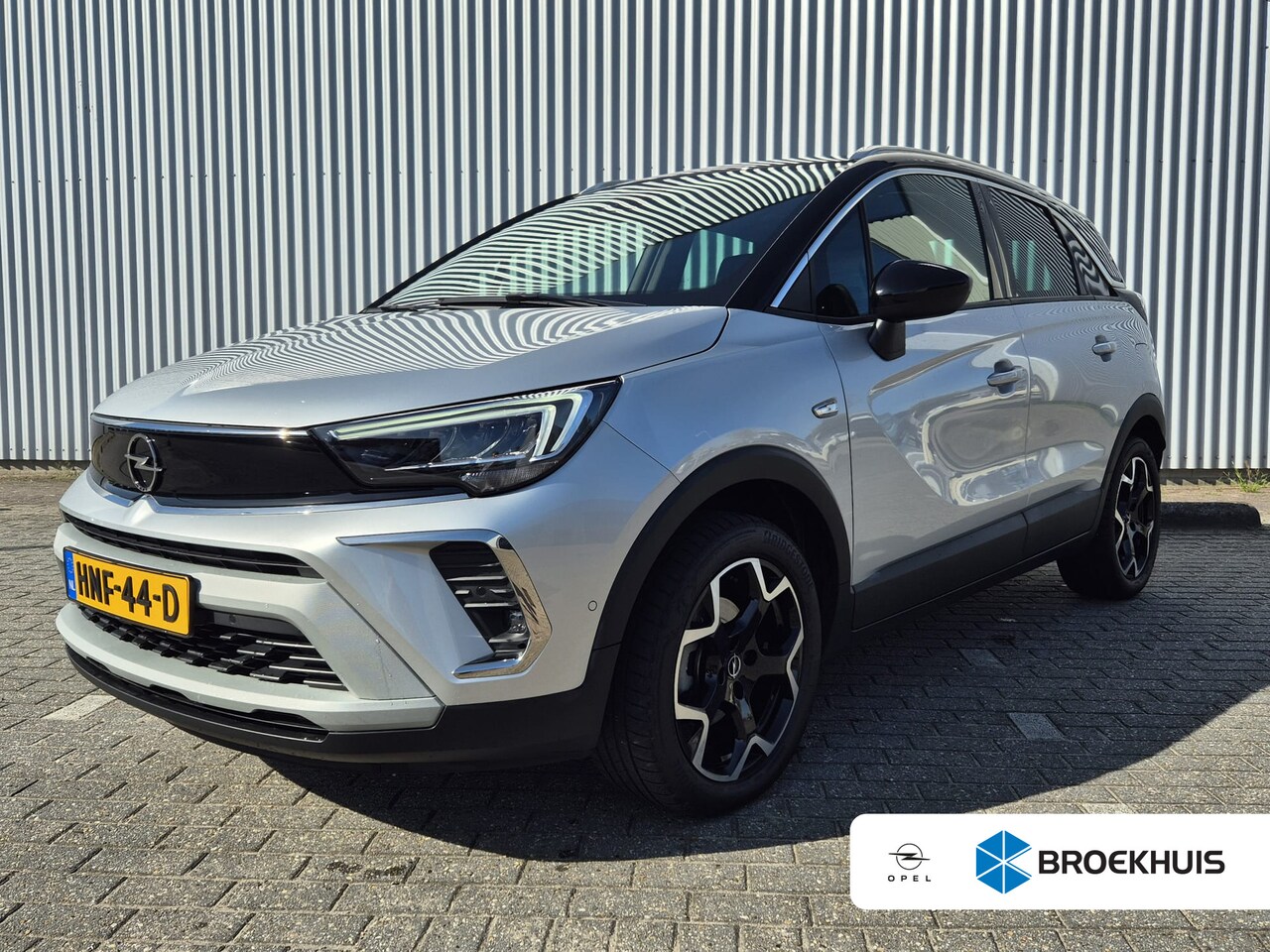 Opel Crossland - Opel 1.2 110PK Turbo | Level 3 | Achteruitrijcamera | 17 inch LMV | Stof / Lederen bekledi - AutoWereld.nl