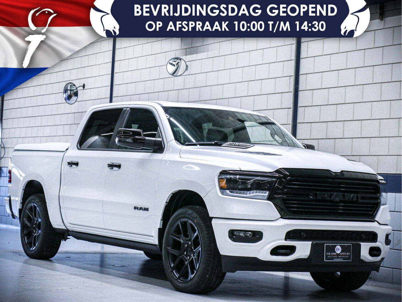Dodge Ram 1500 - Laramie Night Edition | 5.7L Hemi V8 - AutoWereld.nl