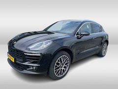 Porsche Macan - 3.0 D S / Trekhaak / Panoramadak / Camera / Luchtvering / 20'' / Standkachel / Sportchrono