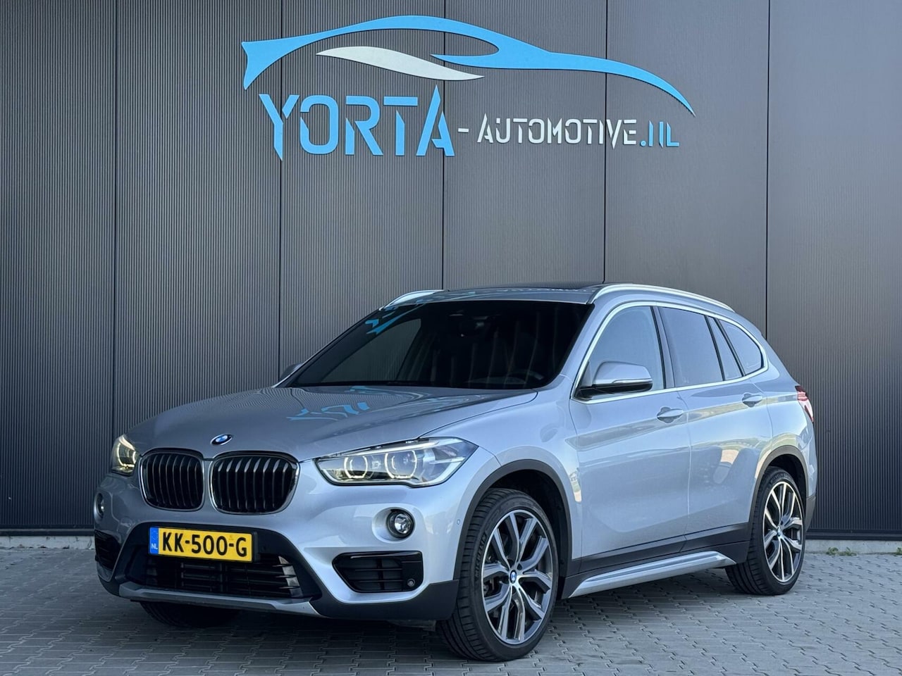 BMW X1 - xDrive20i High Exe NL AUTO*VOL OPTIES*DEALERONDERHOUD - AutoWereld.nl