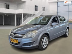 Opel Astra - 1.4 Essentia CARPLAY NAVI CRUISE TREKHAAK 2 X SLEUTELS