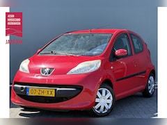 Peugeot 107 - BWJ 2008 1.0-12V 68 PK XS RADIO / CENTRALE DEURVERGRENDELING